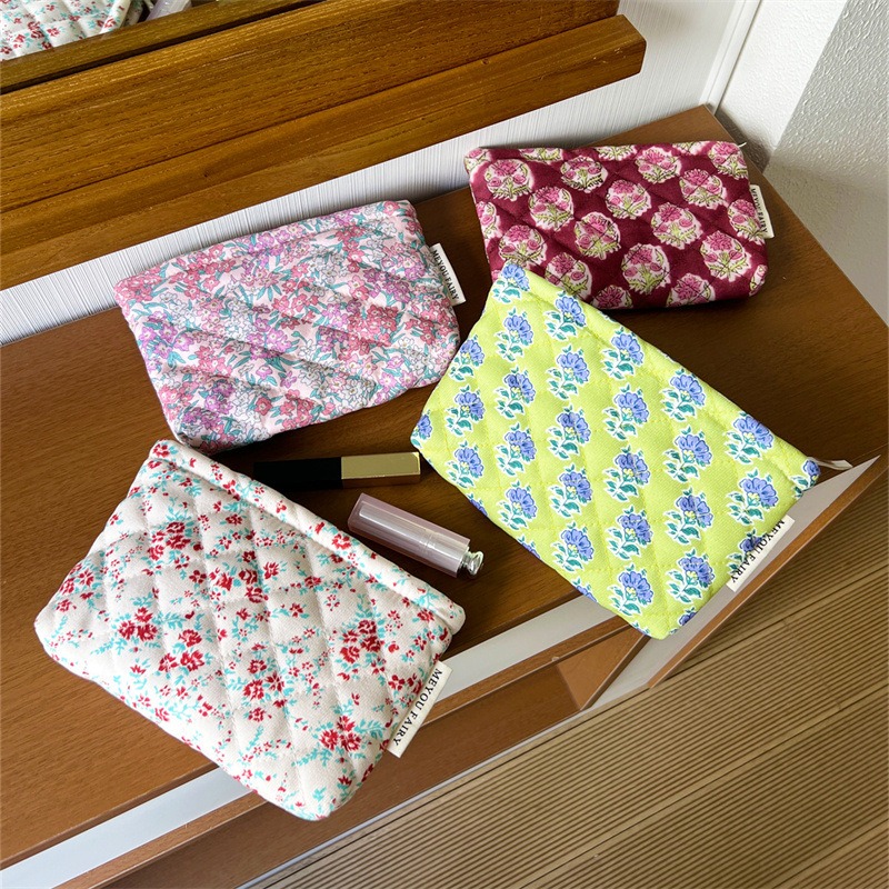 Women Vanity Bags - 2025, Vintage-Blumen-Kosmetikkoffer, süße Jacquard-Make-up-Kupplung, Damen-Kupplung mit