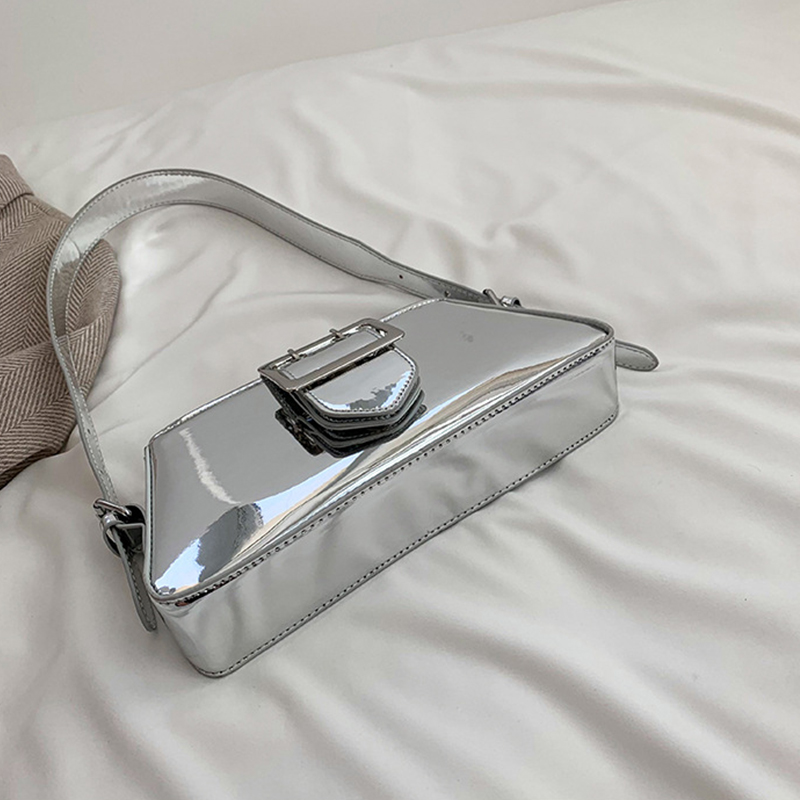 Silberne Umhängetaschen für Fr – Women Bags Chanel Bewertung und Preis